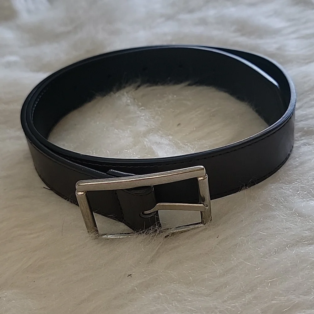 GAP Boy's Black Brown Reversible Silver Tone Hardware Preppy School Uniform Belt